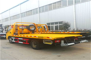 阜阳附近拖车救援搭电